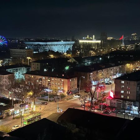 Apartment With City View On Sydykova St. 123 Bishkek Bagian luar foto