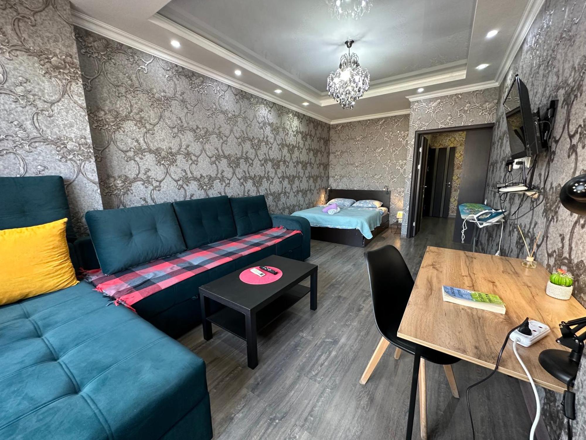 Apartment With City View On Sydykova St. 123 Bishkek Bagian luar foto
